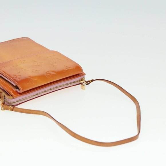 LOUIS VUITTON Monogram Vernis Motto Pouch Marshmallow Pink - Picture 7 of 16